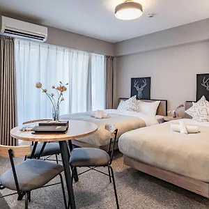 Apartment 11 Umeda Kamiyama 